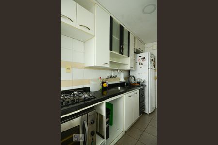 Apartamento para alugar com 76m², 2 quartos e 1 vagaCozinha