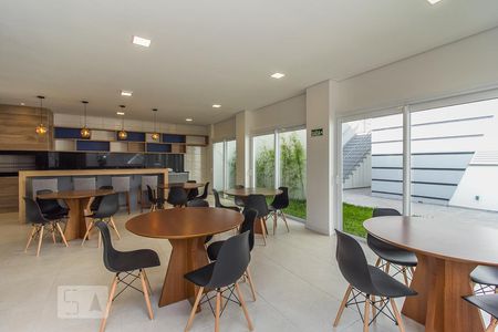 Apartamento para alugar com 60m², 2 quartos e 1 vagaÁrea comum - Salão de festas