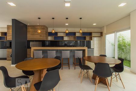 Apartamento para alugar com 60m², 2 quartos e 1 vagaÁrea comum - Salão de festas