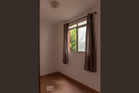 Apartamento à venda com 2 quartos, 42m² em São João Batista (venda Nova), Belo Horizonte