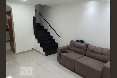 Sala de casa para alugar com 2 quartos, 110m² em Indianópolis, São Paulo