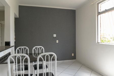Apartamento para alugar com 2 quartos, 70m² em Parque Copacabana, Belo Horizonte