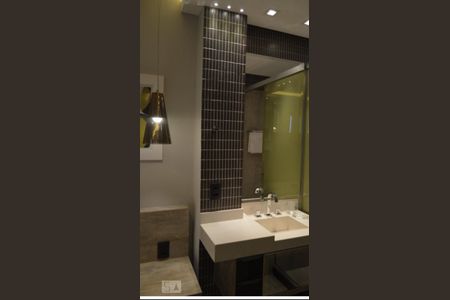 Banheiro de apartamento para alugar com 1 quarto, 30m² em Ipanema, Rio de Janeiro