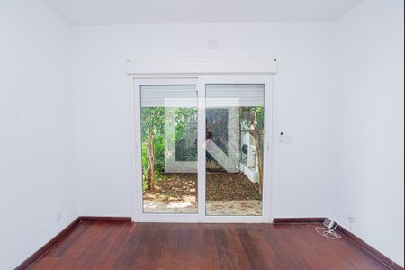 Quarto de casa para alugar com 3 quartos, 225m² em Alto de Pinheiros, São Paulo