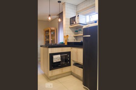 Cozinha de apartamento para alugar com 1 quarto, 37m² em Bela Vista, São Paulo