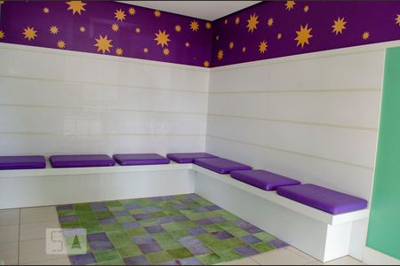 Apartamento à venda com 69m², 2 quartos e 1 vagaÁrea comum - Salão de festas