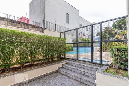 Apartamento à venda com 68m², 3 quartos e 2 vagas Apartamento à venda com 68m², 3 quartos e 2 vagasÁrea comum - Piscina