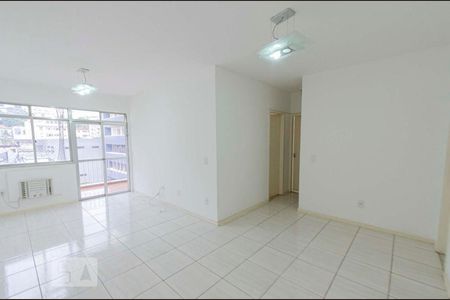 Sala de apartamento para alugar com 2 quartos, 80m² em Rio Comprido, Rio de Janeiro