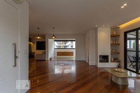 Sala de apartamento para alugar com 2 quartos, 250m² em Vila Andrade, São Paulo