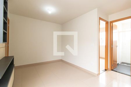 Sala de apartamento para alugar com 2 quartos, 53m² em Pinheirinho, Curitiba