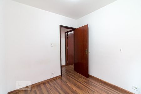 Quarto 2 de apartamento para alugar com 3 quartos, 58m² em Jardim Dourado, Guarulhos