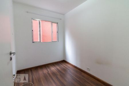 Quarto 1 de apartamento para alugar com 3 quartos, 58m² em Jardim Dourado, Guarulhos