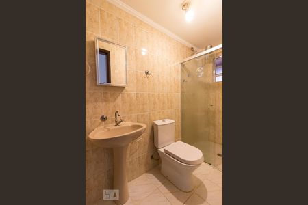 Banheiro de apartamento para alugar com 3 quartos, 58m² em Jardim Dourado, Guarulhos
