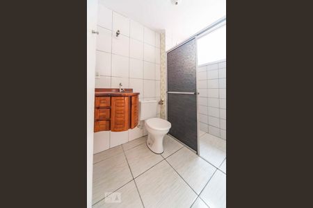 Banheiro  de apartamento para alugar com 2 quartos, 57m² em Parque São Vicente, Santo André
