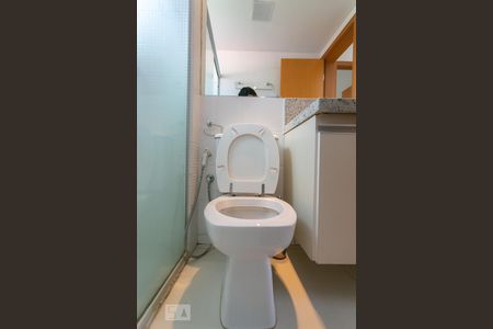 Apartamento à venda com 130m², 2 quartos e 2 vagasBanheiro