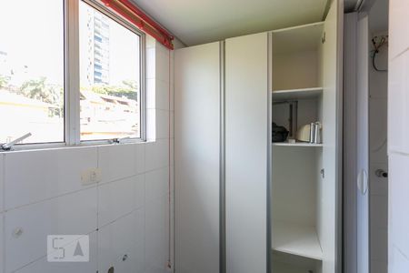 Apartamento à venda com 130m², 2 quartos e 2 vagasÁrea de Serviço