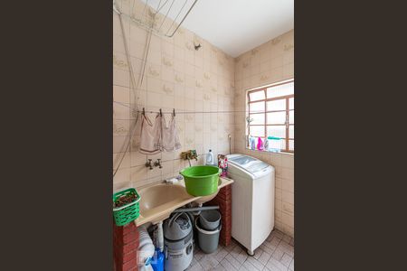 Casa à venda com 300m², 3 quartos e 3 vagasÁrea de Serviço