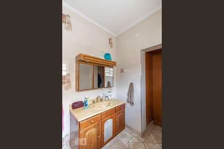 Casa à venda com 300m², 3 quartos e 3 vagasBanheiro Suite