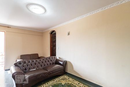 Casa à venda com 300m², 3 quartos e 3 vagasSala de TV