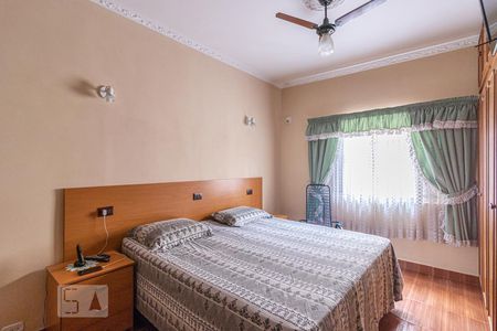 Casa à venda com 300m², 3 quartos e 3 vagasSuite