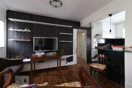 Sala de apartamento para alugar com 2 quartos, 75m² em Vila Indiana, São Paulo