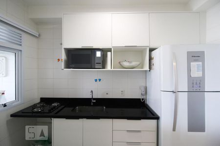 Cozinha de apartamento para alugar com 3 quartos, 93m² em Cidade Monções, São Paulo