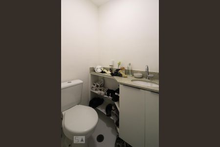 Lavabo de apartamento para alugar com 3 quartos, 93m² em Cidade Monções, São Paulo