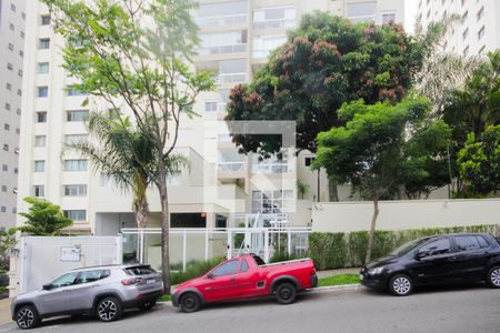 Apartamento para alugar com 72m², 1 quarto e 1 vagaFachada e portaria