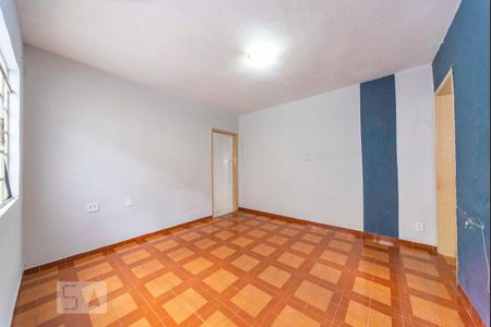 Casa à venda com 120m², 2 quartos e 2 vagasSala