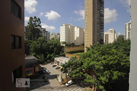 Vista da sala de apartamento à venda com 3 quartos, 120m² em Vila Suzana, São Paulo