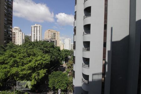 Vista do quarto 2 de apartamento à venda com 3 quartos, 120m² em Vila Suzana, São Paulo