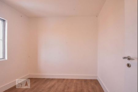 Apartamento à venda com 60m², 2 quartos e 1 vagaQuarto 02