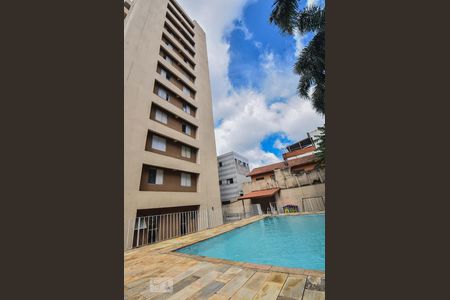 Apartamento à venda com 60m², 2 quartos e 1 vagaPiscina