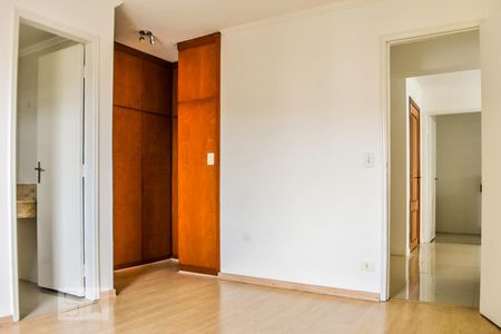 Apartamento para alugar com 70m², 2 quartos e 1 vagaSuite