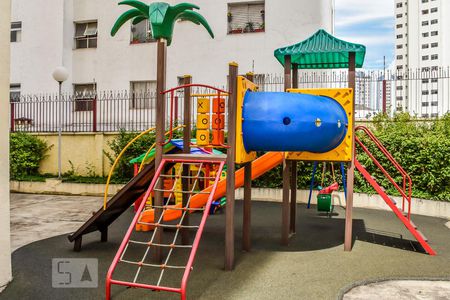 Apartamento para alugar com 70m², 2 quartos e 1 vagaÁrea Comum - Playground