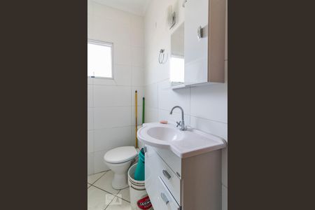 Banheiro de apartamento à venda com 2 quartos, 72m² em Vila Helena, Santo André