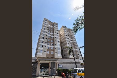Apartamento para alugar com 55m², 3 quartos e 1 vaga Apartamento para alugar com 55m², 3 quartos e 1 vagaFachada