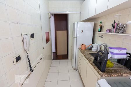 Apartamento para alugar com 50m², 2 quartos e 1 vaga Apartamento para alugar com 50m², 2 quartos e 1 vagaCozinha
