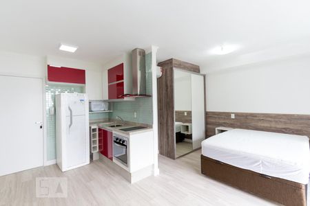 Cozinha de kitnet/studio para alugar com 1 quarto, 38m² em Chácara Itaim, São Paulo