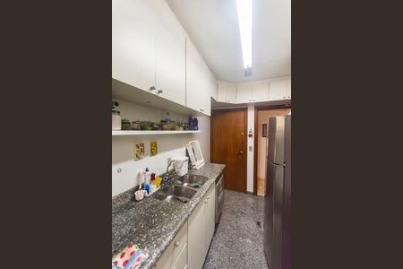 Apartamento à venda com 95m², 3 quartos e 2 vagasCozinha