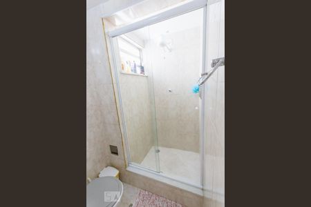 Banheiro de apartamento à venda com 2 quartos, 44m² em Taquara, Rio de Janeiro