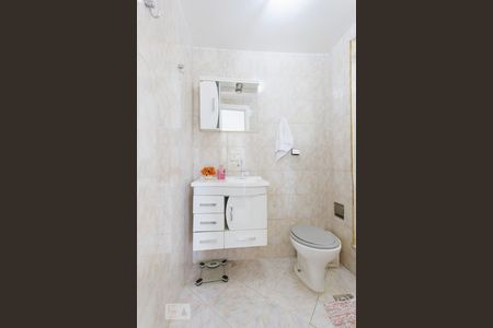 Banheiro de apartamento à venda com 2 quartos, 44m² em Taquara, Rio de Janeiro