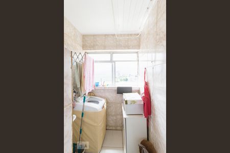 Apartamento à venda com 44m², 2 quartos e 1 vagaCozinha e Área de Serviço