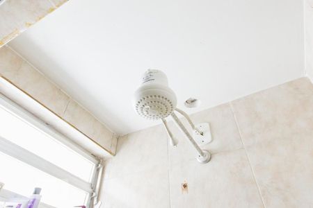 Banheiro de apartamento à venda com 2 quartos, 44m² em Taquara, Rio de Janeiro