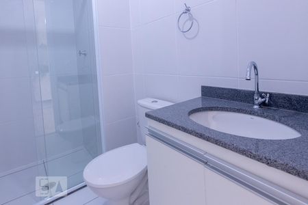 Banheiro de apartamento para alugar com 2 quartos, 34m² em Barra Funda, São Paulo