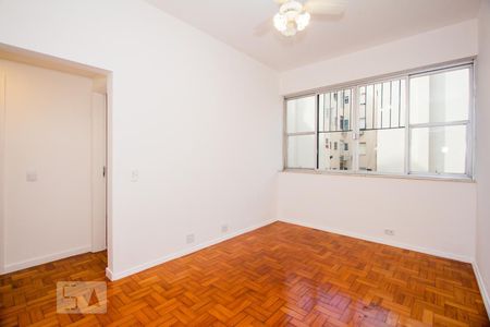 Sala de apartamento para alugar com 2 quartos, 55m² em Flamengo, Rio de Janeiro