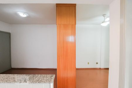 Studio para alugar com 48m², 1 quarto e 1 vagaSala e Quarto