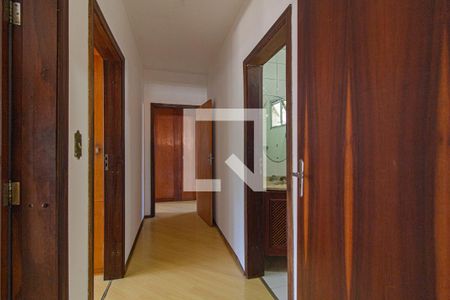 Corredor de apartamento para alugar com 3 quartos, 167m² em Mercês, Curitiba