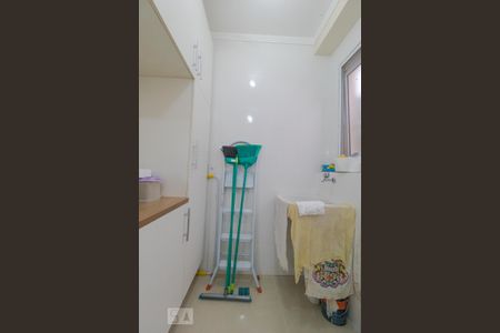 Apartamento para alugar com 58m², 2 quartos e 1 vaga Apartamento para alugar com 58m², 2 quartos e 1 vagaÁrea de Serviço