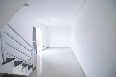 Sala de casa para alugar com 2 quartos, 136m² em Parque Novo Oratório, Santo André